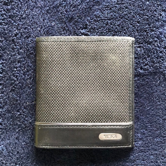 Tumi Other - TUMI Bi-fold Wallet